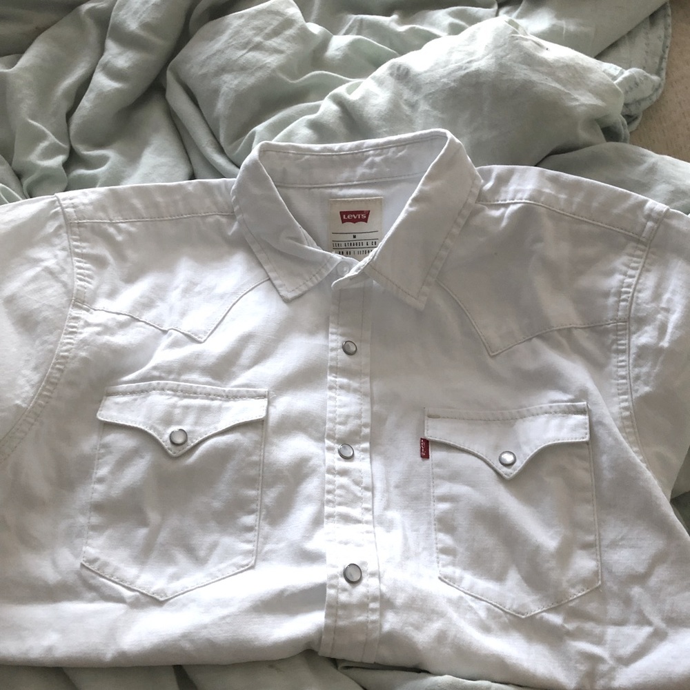Levi’s button down shirt